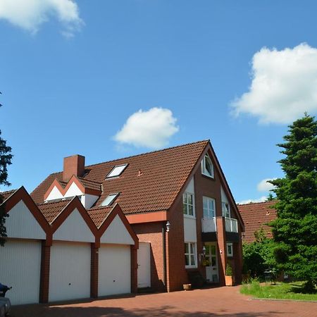 Gaestehaus Vigliarolo Gewerblich Jedes Zimmer Eigenes Bad Gemeinschaftskueche Elmshorn Esterno foto