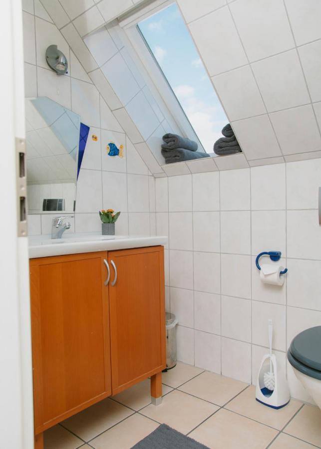 Gaestehaus Vigliarolo Gewerblich Jedes Zimmer Eigenes Bad Gemeinschaftskueche Elmshorn Esterno foto